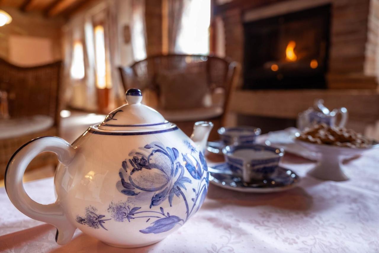 Agriturismo Le 4 Rose ヴェスコヴァーナ エクステリア 写真