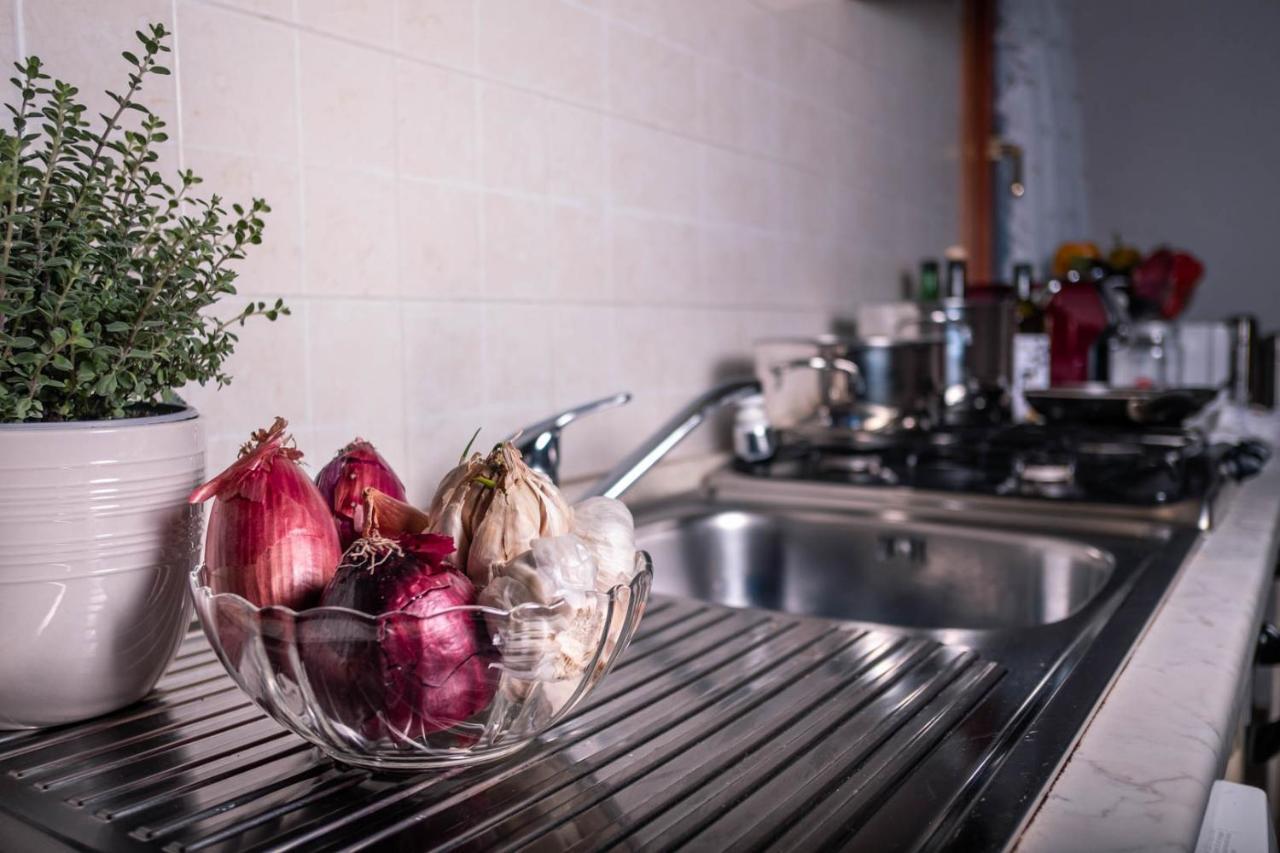 Agriturismo Le 4 Rose ヴェスコヴァーナ エクステリア 写真
